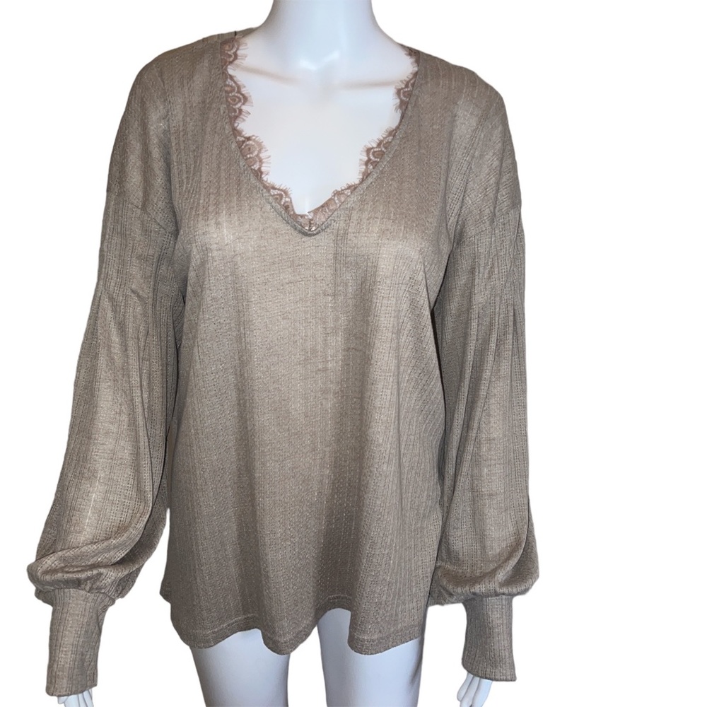 Buckle | Gimmicks V Neck long sleeve blouse Size Large